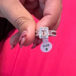 Dazzling Silver Women's Ring with Pink Gemstone